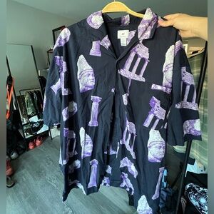 Men’s XL oversized fit button down t shirt